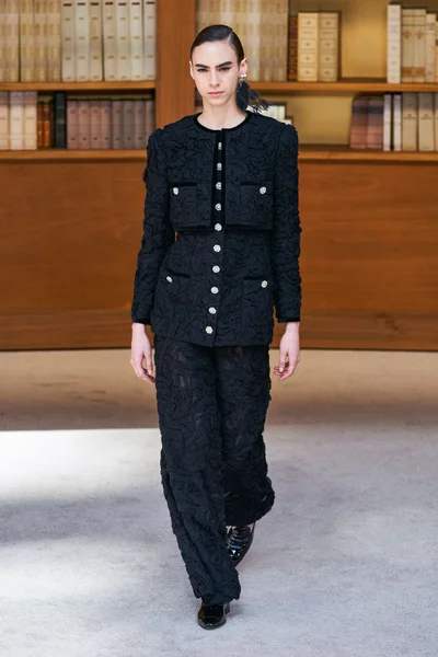 Look 31